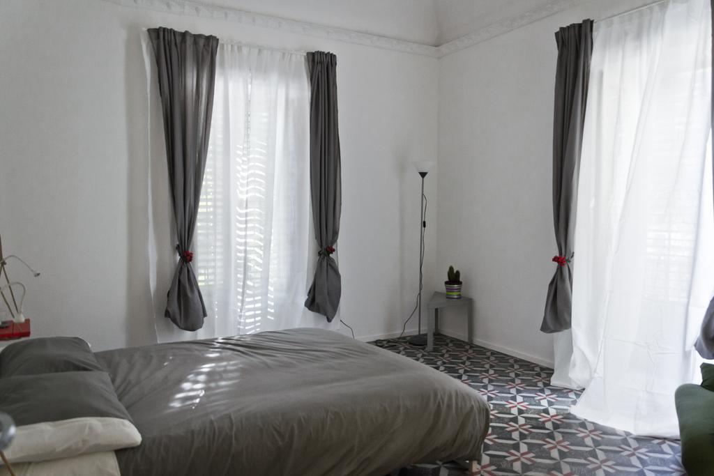 Hotel A Casa Di Chiara Palermo Zimmer foto